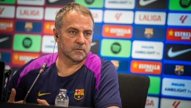 فليك: نسير خطوة بخطوة نحو الدوري، والأهم هو بناء مشروع قوي لبرشلونة