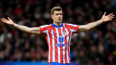 سورلوث يوافق على الانتقال إلى ميلان، والروسونيري يجهّز العرض