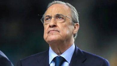 والدا لاعبين في ريال مدريد يتواصلان مع بيريز بسبب قلة مشاركتهما في المباريات